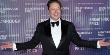 Elon Musk'ın Varlığı SpaceX ve Tesla Hisselerindeki Artışla Yeniden 1 Trilyon Doları Aştı